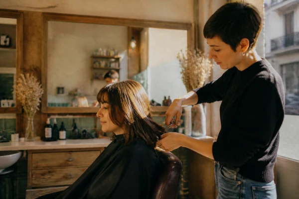 Coupe de cheveux femme Paris 13ème